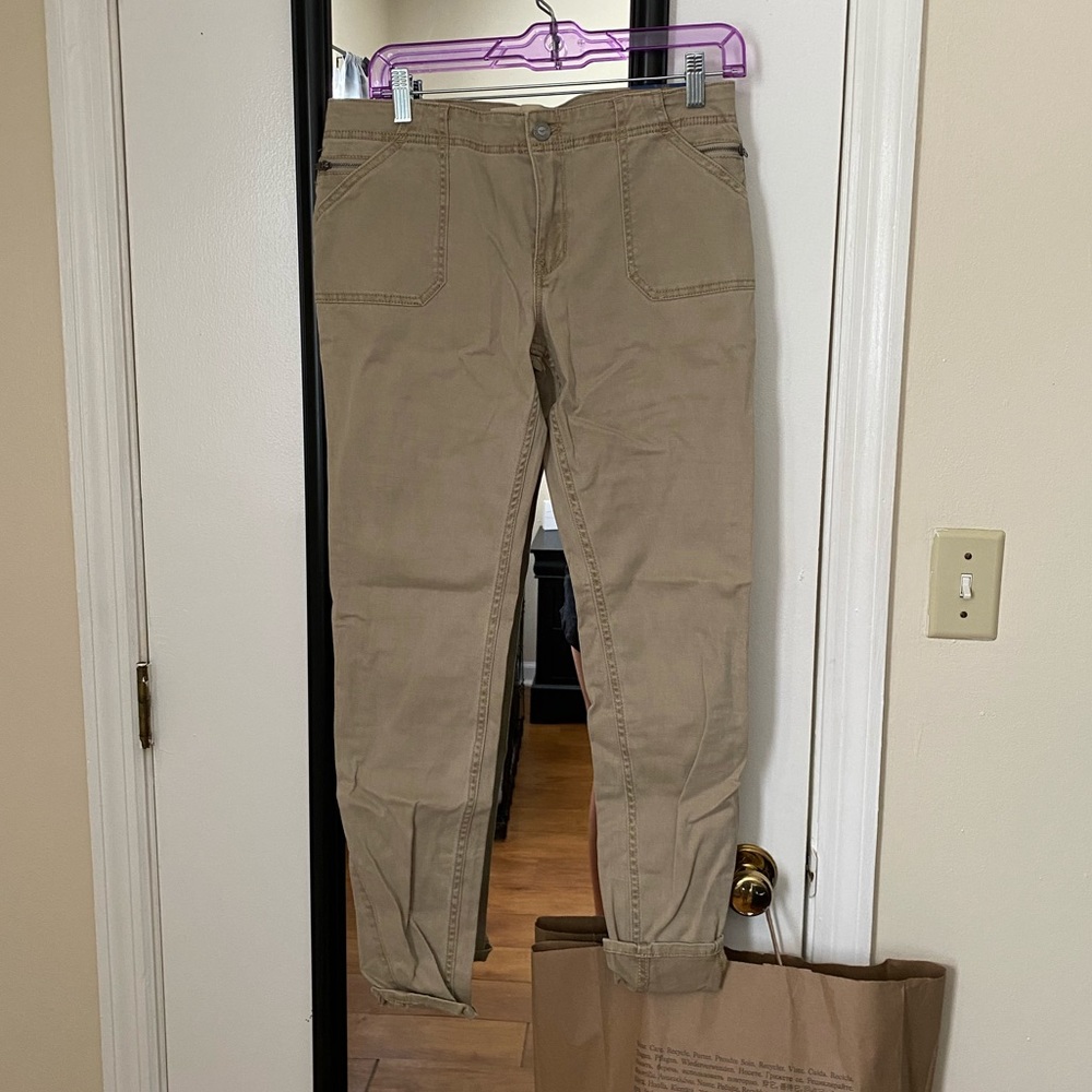Hollister super skinny cargo/khaki pants